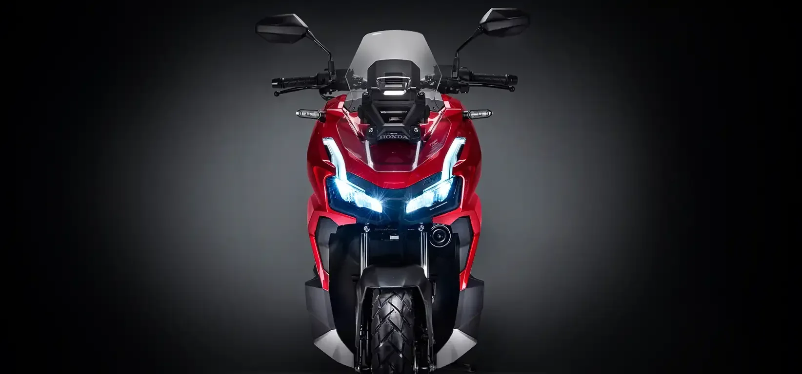 Honda ADV — honda-adv-prata-lateral-dianteira-direita